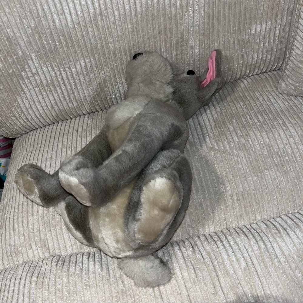 Tramp Plush from Lady and the Tramp 17" Disneyland Walt Disney World vintage - Picture 6 of 6